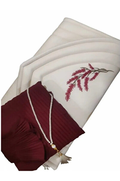 MAJESTIC LUXURY PRAYER RUG A prayer set consisting of a padded embroidered foam prayer mat, a prayer shawl made of excellent cool material, and a free rosary.