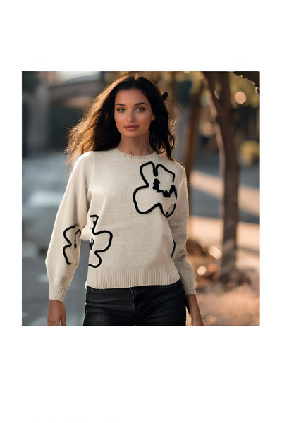 OEM Women's beige sweater with Printed , fine knit, casual model, one size