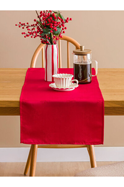 LC Waikiki Sparkling Choices from Shining Store | Snowflake Embroidered Runner 40X120 cm