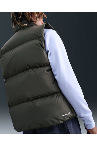 Nike Men's Vest Club Therma-Fit Men's Black Puffer Men's Vest