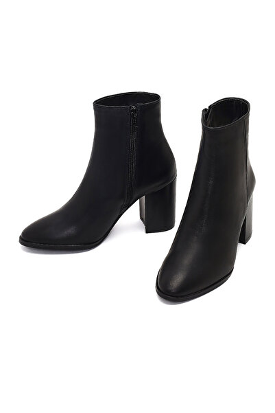 Derimod Kadın Siyah Fermuarlı Kalın Topuklu Deri Bot 25WFD163018
