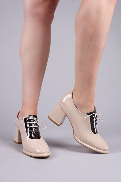 Birikon Παπούτσια με τακούνι από λουστρίνι με κορδόνια MATRE TEN