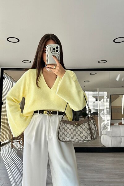 NATUFIAN STORE Women's Basic Pipe Sleeve V-Neck Soft Bearded Oversized Knitwear Sweater