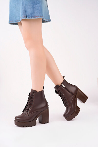 Madam Tarz Legendary 546 Lace-Up Boots