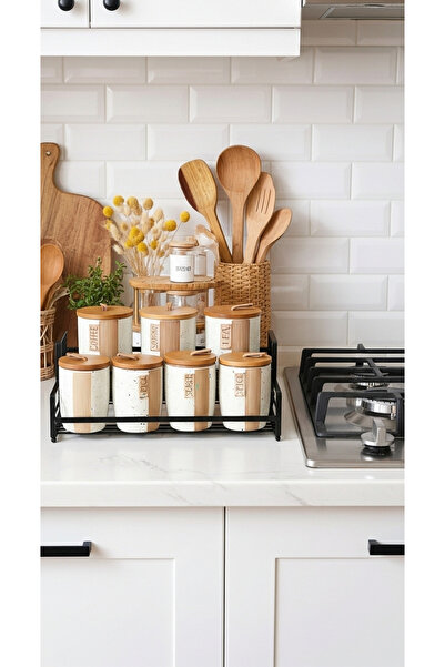 Generic This spice and seasoning storage jar set features a perfect design that adds a stunning touch to your kitchen decor.