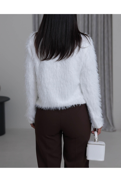 studio fashion 1988 Women's Gold Button Detailed Bearded Soft Cardigan