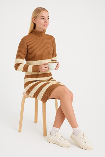 Sfg Life Moda Women's Mock Neck and Boydan Corded Fabric Knitwear Tunic-Dress