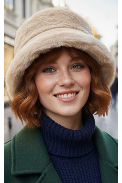 Mood Agenda Women's Plush Bucket Hat