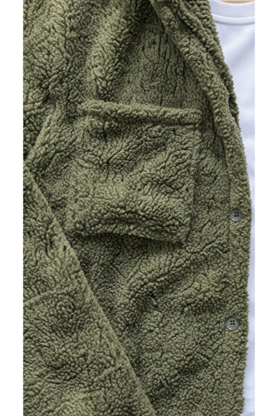 Fifty Color Khaki Buttoned Plush Jacket + Black Sweatpants Bottom Combination