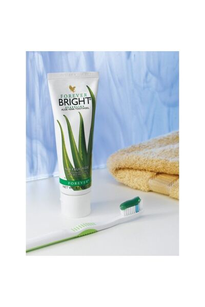 Forever Bright Toothgel toothpaste with Aloe vera gel, propolis and mint, fluoride-free