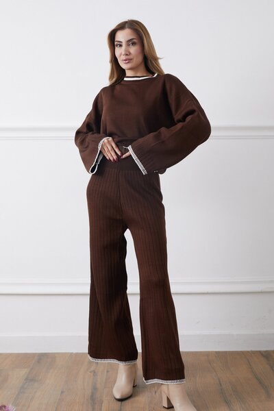 hiraz fashion Women's Brown Shepherd Stitched Double Knitting Suit