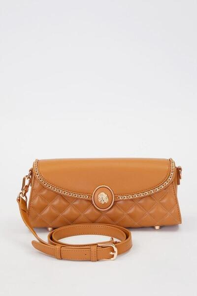 Levidor Chain Strap Detail Shoulder Bag