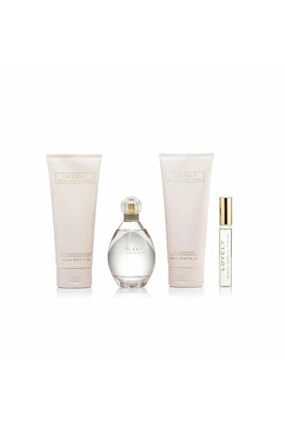 Sarah Jessica Parker Set de 4 bucăți Lovely Eau De Parfum Spray 100ml