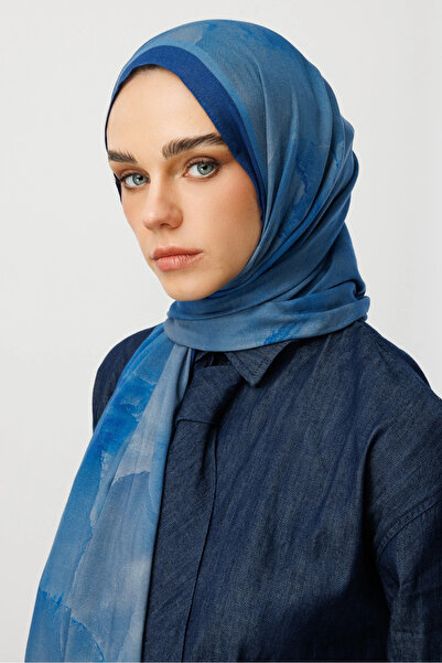 Mooncorn Σάλι Ramie με μοτίβο Moreal σε μπλε ναυτικό