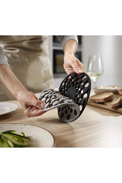 Joseph Joseph Set of 2 Silicone Trivets, One Size, Grey