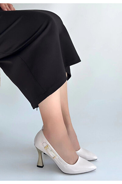 İntive Lingerie Motya Beige Patent Leather Heeled Shoes