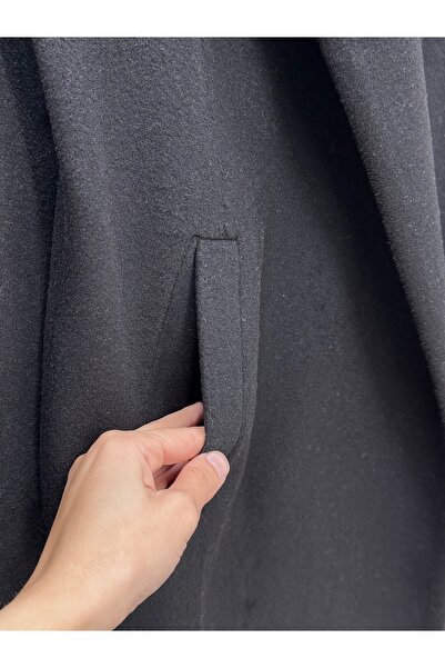 BENAHOLL Aixa Double Pocket Unbuttoned Lined Coat-Un233 Black