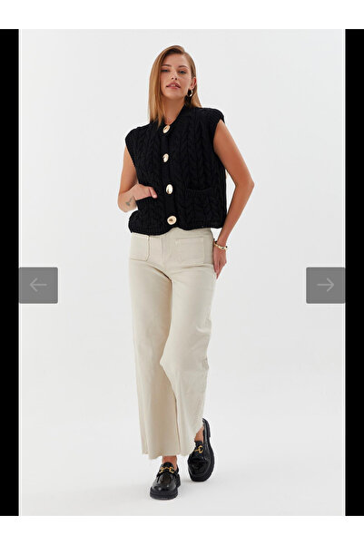 jöns since 1997 Women's Gold Buttoned Knitted Sweater Vest