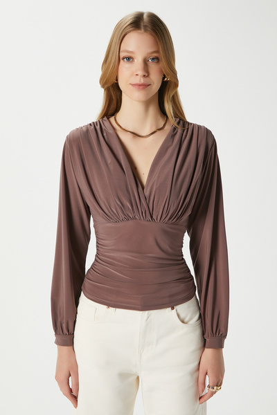 Ritnice Women's Sante V-Neck Mink Soft Sandy Blouse