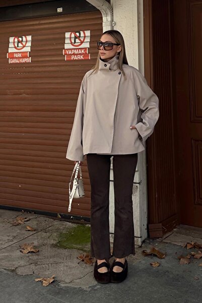 Swist Beige Mock Neck Women's Short Trench Coat with Button Detail