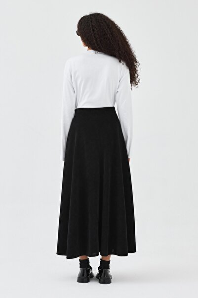 QANU Mira Skirt Black