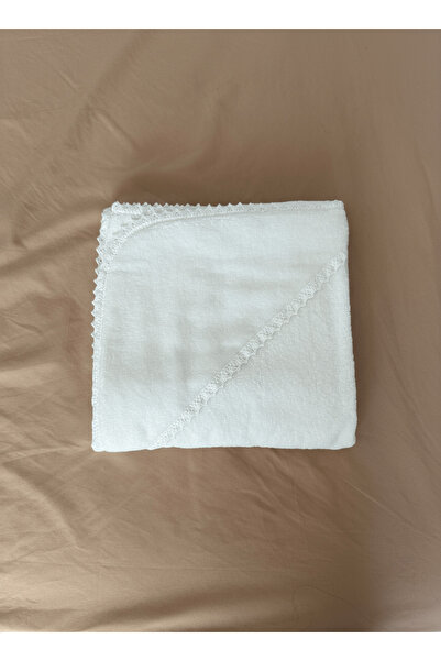 KidsMagazin White Baby Towel with Lace Trim