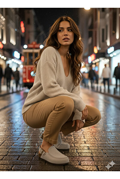 Manijero Premium Series Alba Beige Ecru Genuine Leather Soft Footbed Closed Front Sandals Slippers