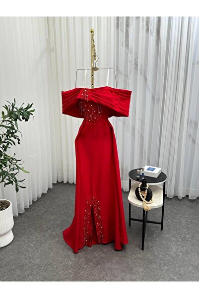 Heidi Red dress embroidered with stretch crepe fabric