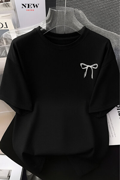 New Shine تي شيرت كبير الحجم مطبوع عليه فيونكة