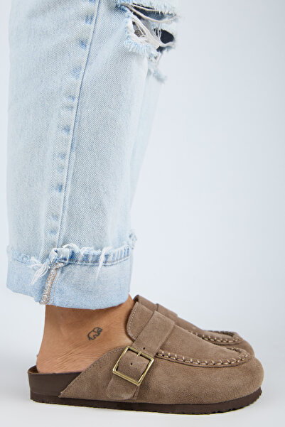 Manijero Premium Series Arya Mink Genuine Leather Soft Footbed Closed Front Slippers