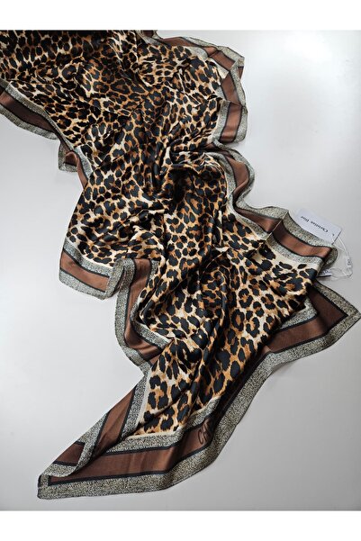 Shiva Scarfs وشاح حريري بنمط الفهد مع تصميم CD، شال حريري، حجاب