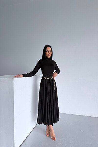 LİLA İSTANBUL Turtleneck Skirt Pleated Chain Belt Detailed Knitwear Black Dress