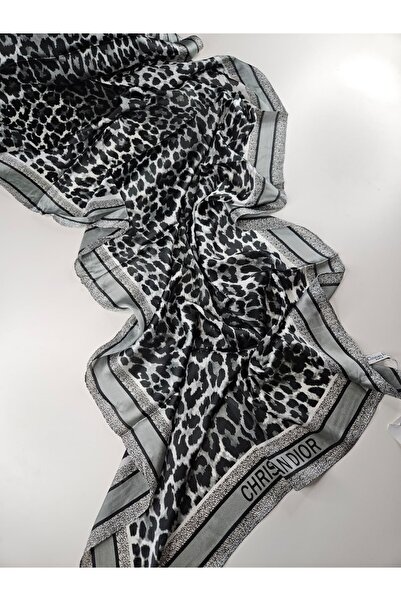 Shiva Scarfs وشاح حريري بنمط الفهد مع تصميم CD، شال حريري، حجاب