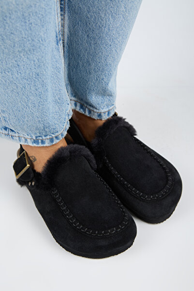 Manijero Premium Alba Series Cured Genuine Leather Soft Footbed Closed Front Sandals Slippers Black