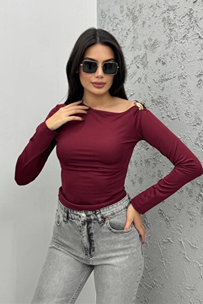 oshebu Women's Shoulder Accessory Detailed Blouse