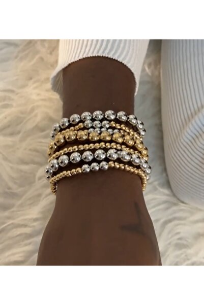 by Natalie مجموعة من 7 أساور مصنوعة من الخرز المطاطي والخرز الفضي والذهبي وال...