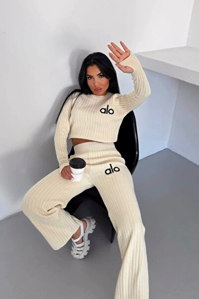 H&E LUXURY DESIGN Women's Embroidered Suit with Finger Loops