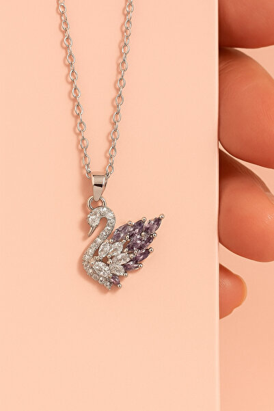 Lanuna قلادة البجعة ذات الجناح الأرجواني مع حجر الزكران