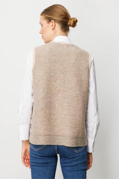 Desen 24084 Tri̇ko Pitircik Çi̇çekli̇ Patchwork Feeling Comfortable Patchwork Felt Vest