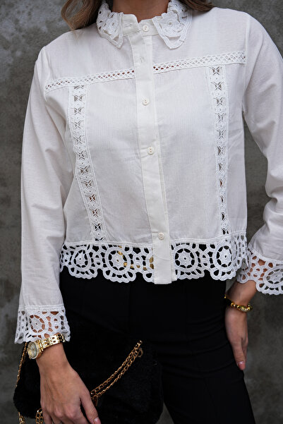 FancyWorld Lace Detailed Collar Lace Pattern Fakir Sleeve Crop Shirt