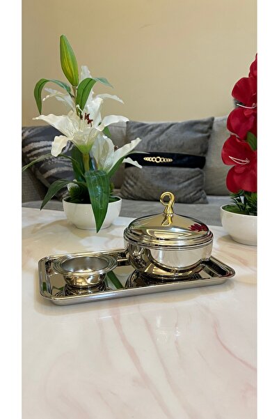 Palaces Large silver nickel and two-tone nickel date set - 3 pieces