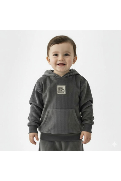 alqarat القارات Baby's Velvet Hoodie and short Set