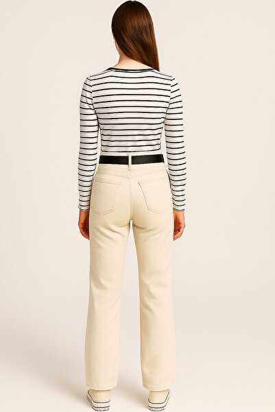 EFFE Long Sleeve Round Neck Ribbed Blouse