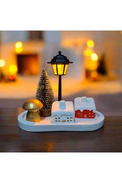Dekorasyon Bahçesi LED Işıklı Mini Yılbaşı Köyü Dekor Seti / Ev, Ağaç, Lamba ve Mantar Figürlü Masa Süsü