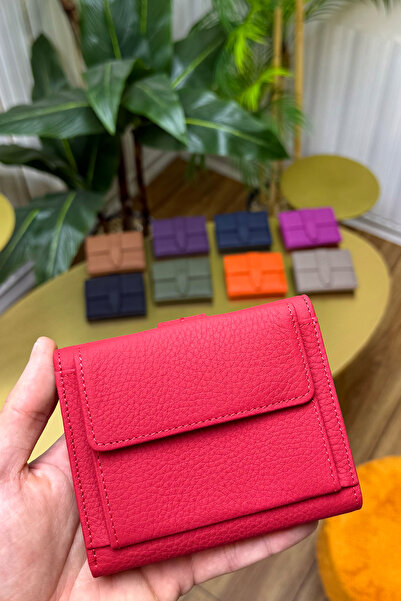 CüzCan Lily Red Genuine Leather Women's Wallet Polite, Stylish and Convenient