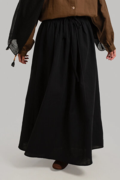 Lemaye Муслинова пола с връзки в талията - черна