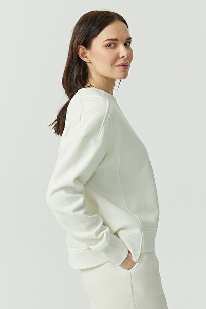 PAULMARK Γυναικείο μπλουζάκι με λεπτομέρεια στο γιακά