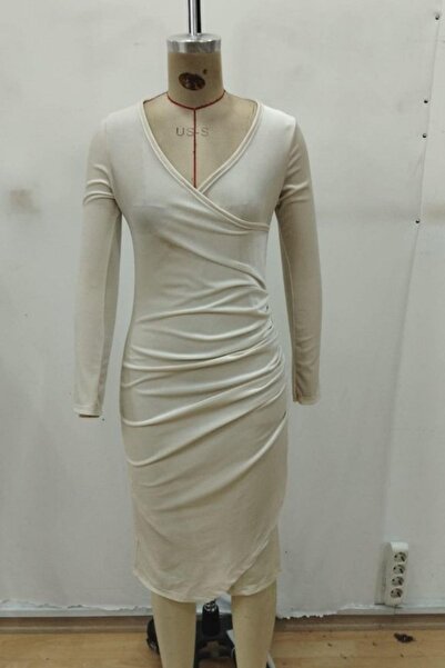 Mossta διπλό πέτο Φόρεμα με κορδόνι με λαιμόκοψη - Μίντι βελούδο - Μπεζ