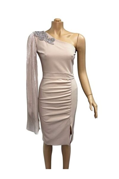 Cataleya Fashion Short cream dress with rhinestones and veil sleeve