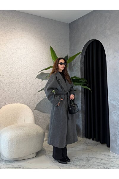 By Merve Darende Kruvaze Yaka Kemerli Kaşe Uzun Kaban